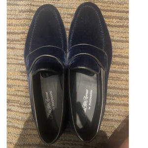 Saks Fifth Avenue COLLECTION BY MAGNANNI Velvet Loafers US10